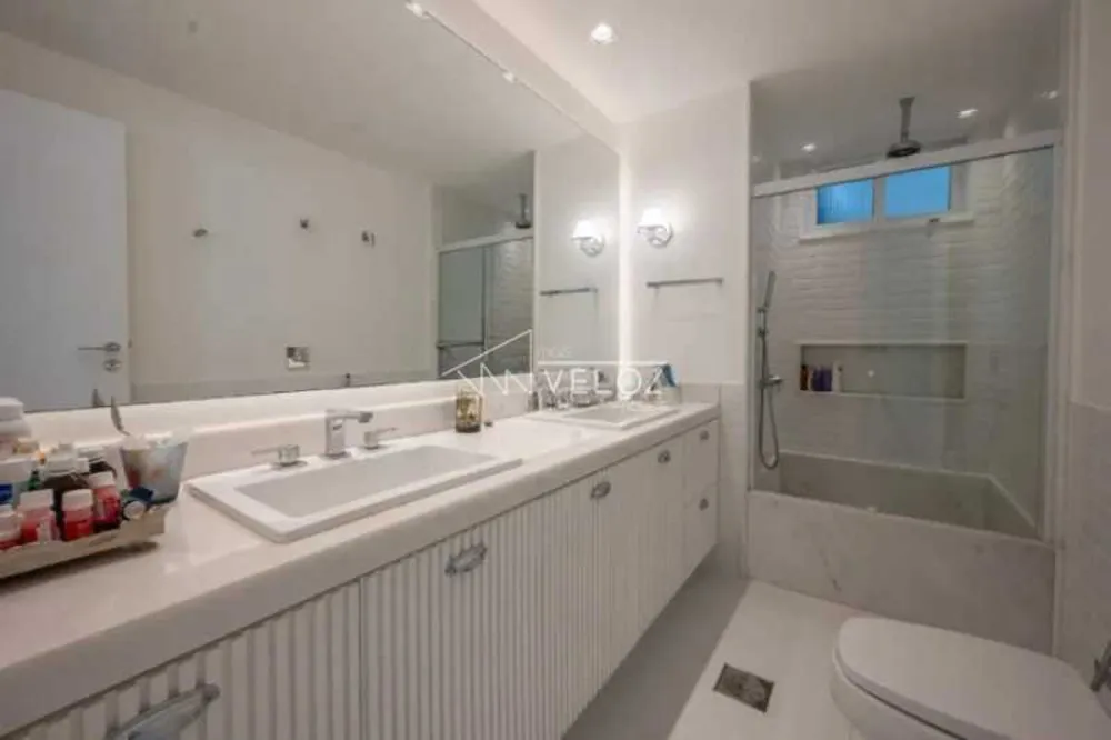 Apartamento, 3 quartos, 159 m² - Foto 2