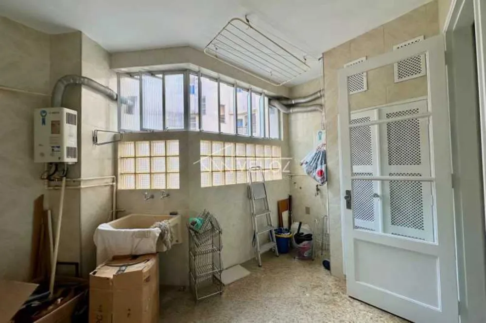 Apartamento, 3 quartos, 212 m² - Foto 2