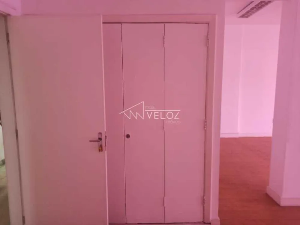 Apartamento, 1 quarto, 68 m² - Foto 2