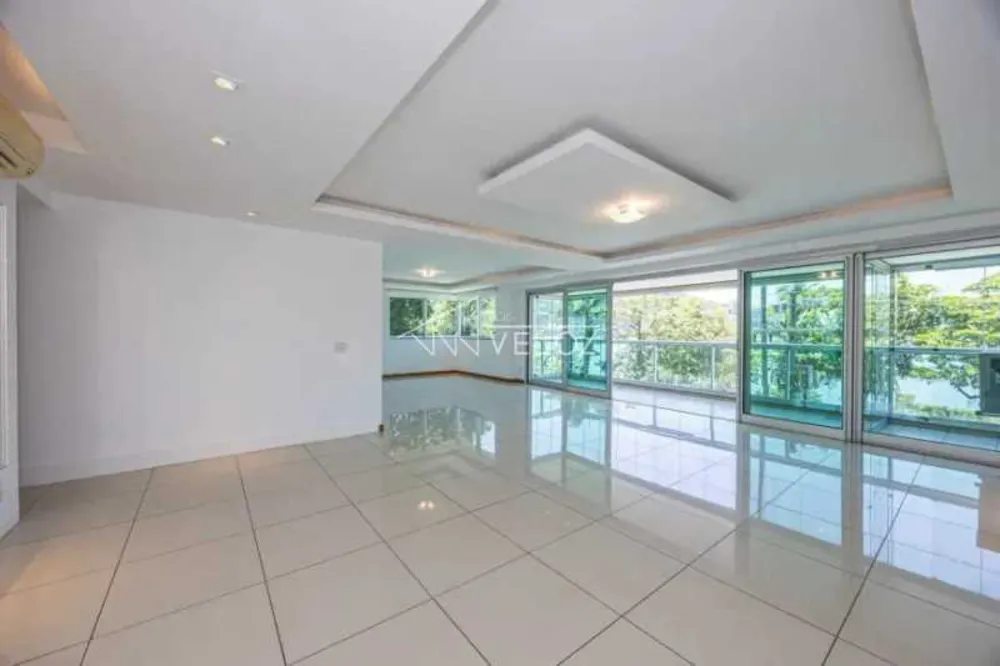 Apartamento, 4 quartos, 225 m² - Foto 1