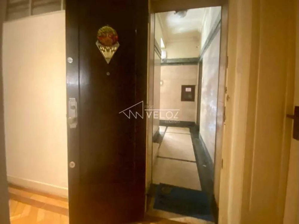 Apartamento, 3 quartos, 200 m² - Foto 1