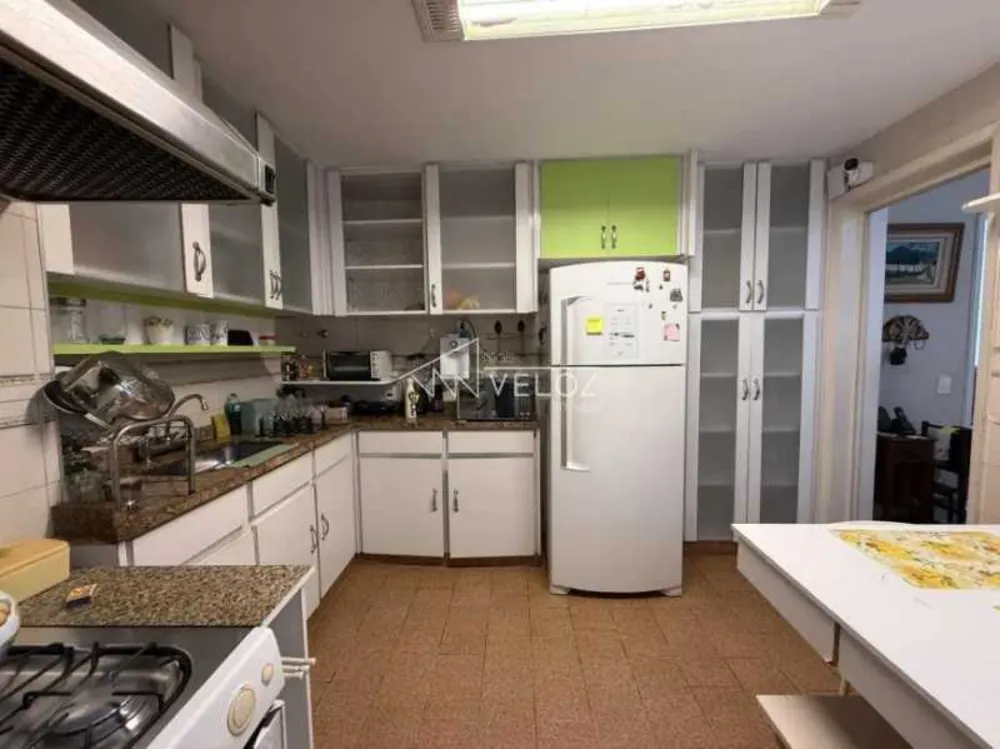 Apartamento, 3 quartos, 140 m² - Foto 21