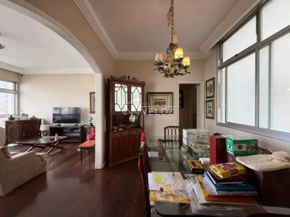 Apartamento, 3 quartos, 140 m² - Foto 1