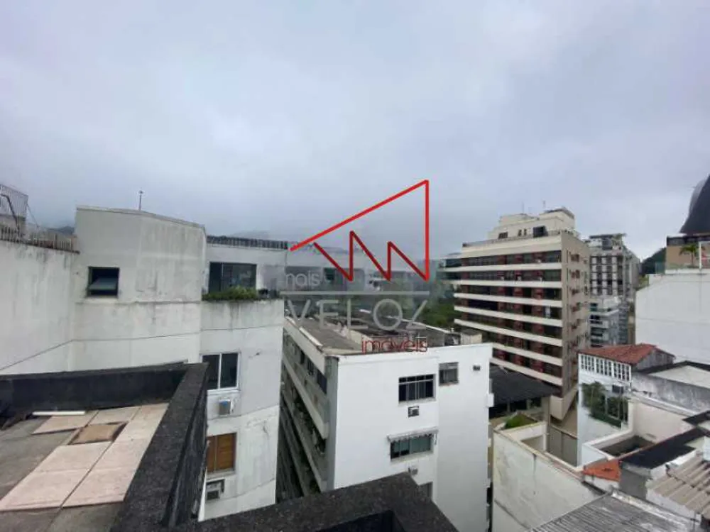 Cobertura, 3 quartos, 210 m² - Foto 2