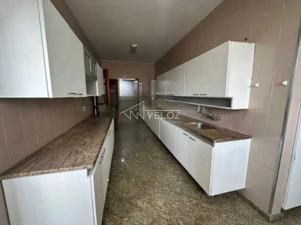 Apartamento, 3 quartos, 240 m² - Foto 9