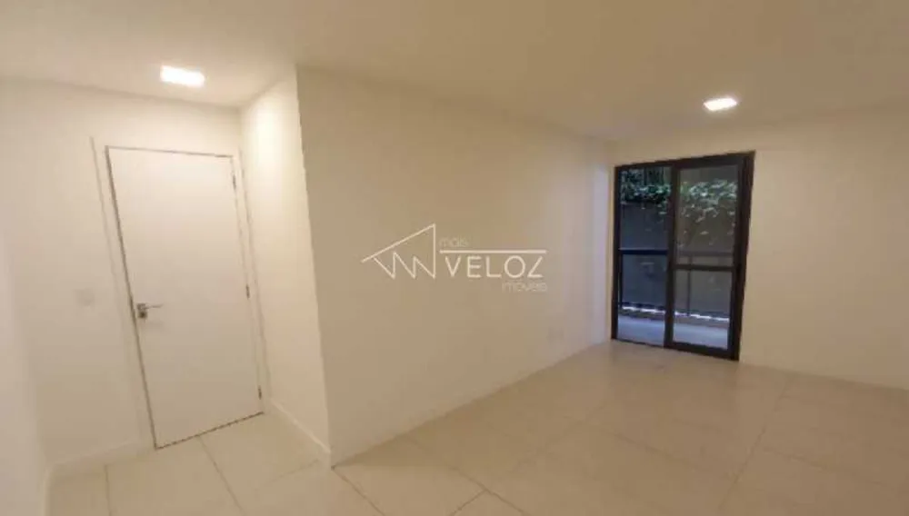 Apartamento, 3 quartos, 124 m² - Foto 2
