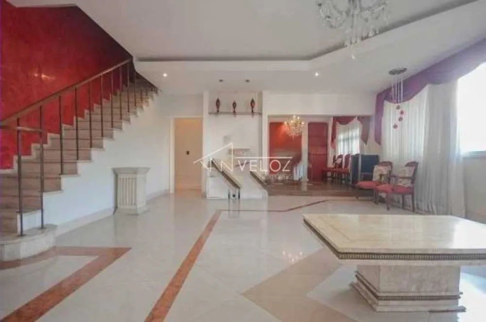 Cobertura, 4 quartos, 255 m² - Foto 1