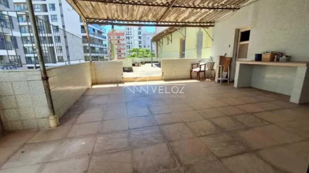 Cobertura, 3 quartos, 256 m² - Foto 4