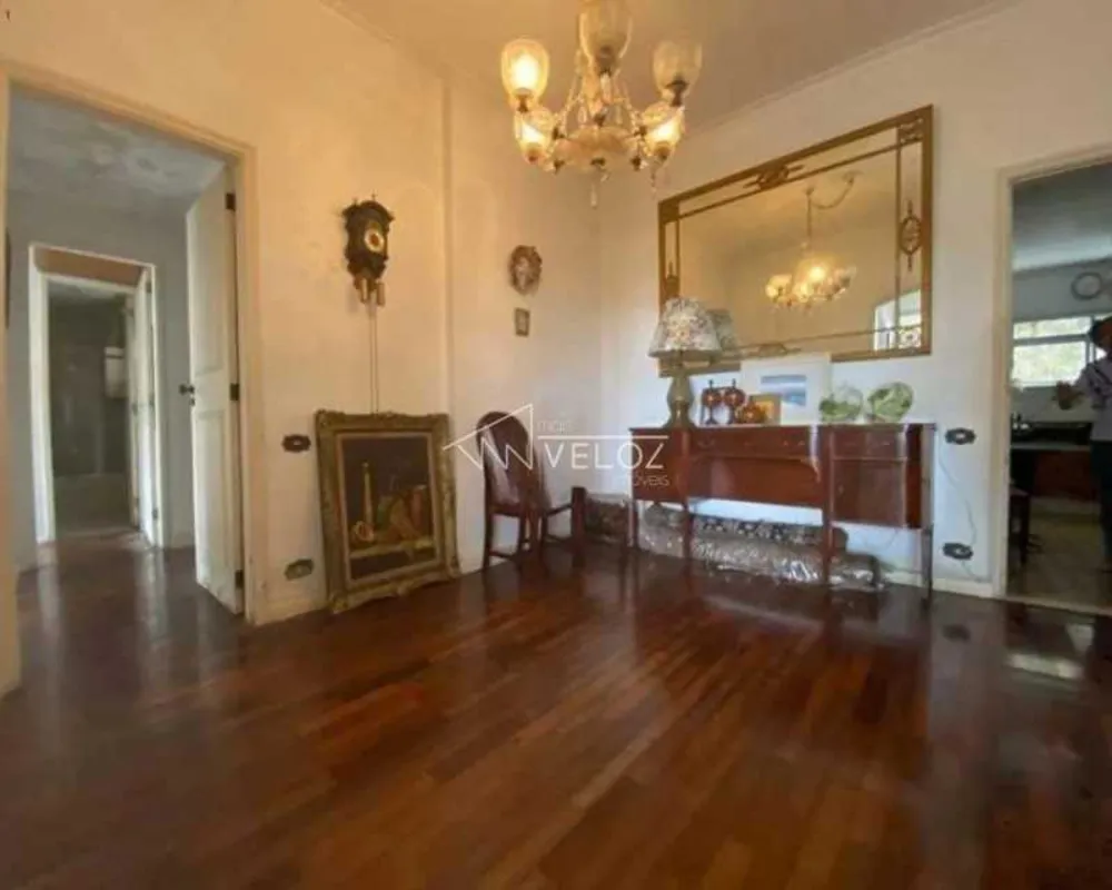 Apartamento, 3 quartos, 146 m² - Foto 1