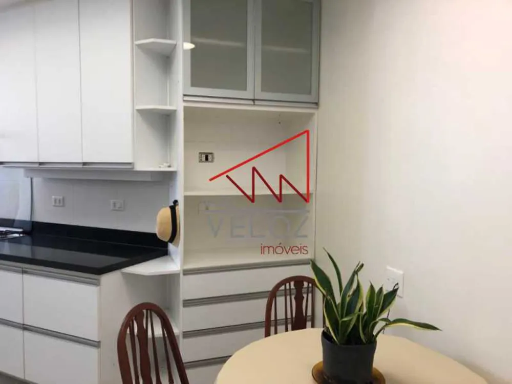 Apartamento, 3 quartos, 216 m² - Foto 1