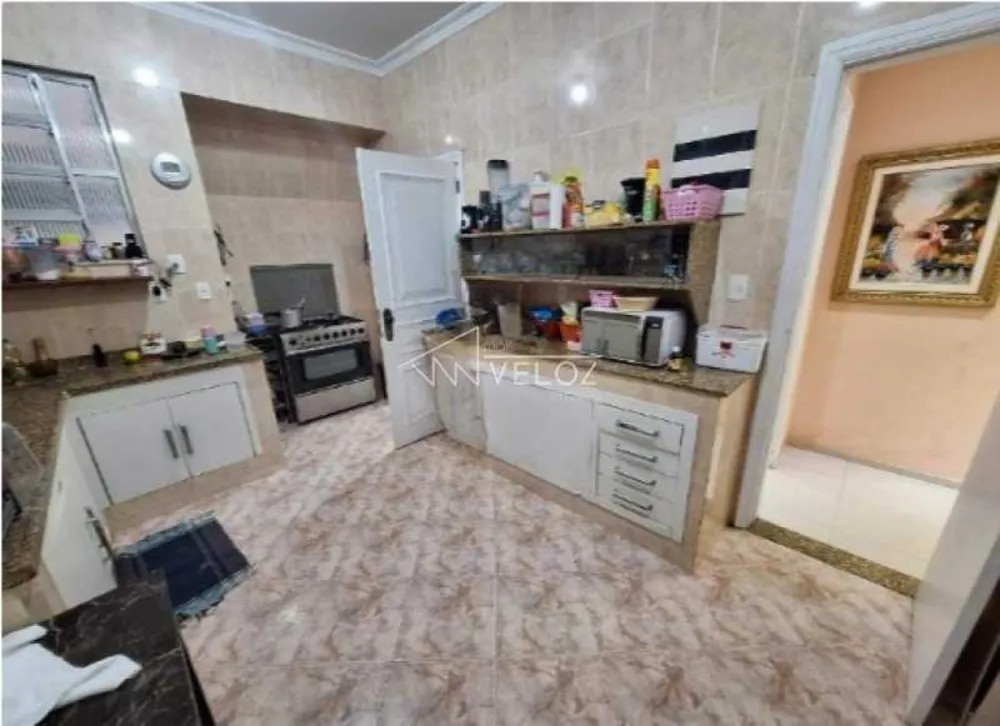 Apartamento, 3 quartos, 180 m² - Foto 1