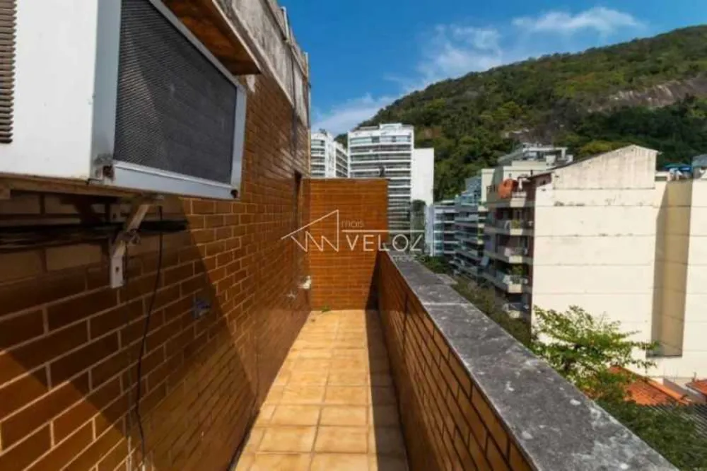 Cobertura, 3 quartos, 202 m² - Foto 1