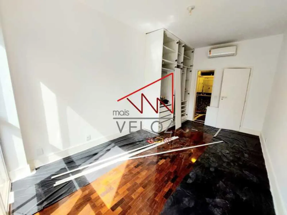 Apartamento, 3 quartos, 150 m² - Foto 1