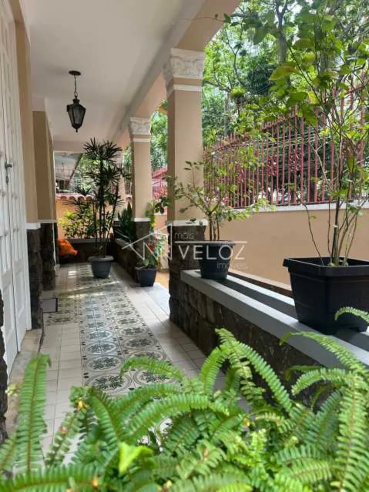 Apartamento, 3 quartos, 216 m² - Foto 12