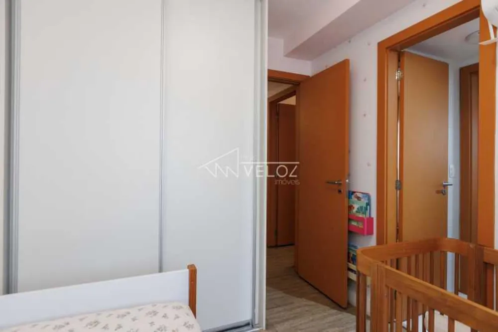 Cobertura, 3 quartos, 252 m² - Foto 2