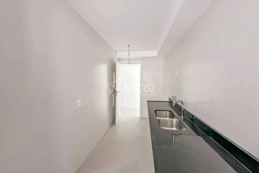 Apartamento, 3 quartos, 150 m² - Foto 2