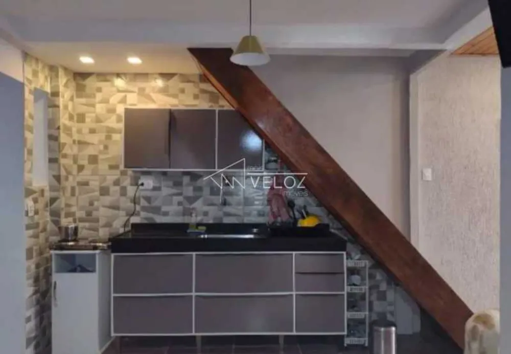 Apartamento, 2 quartos, 70 m² - Foto 2