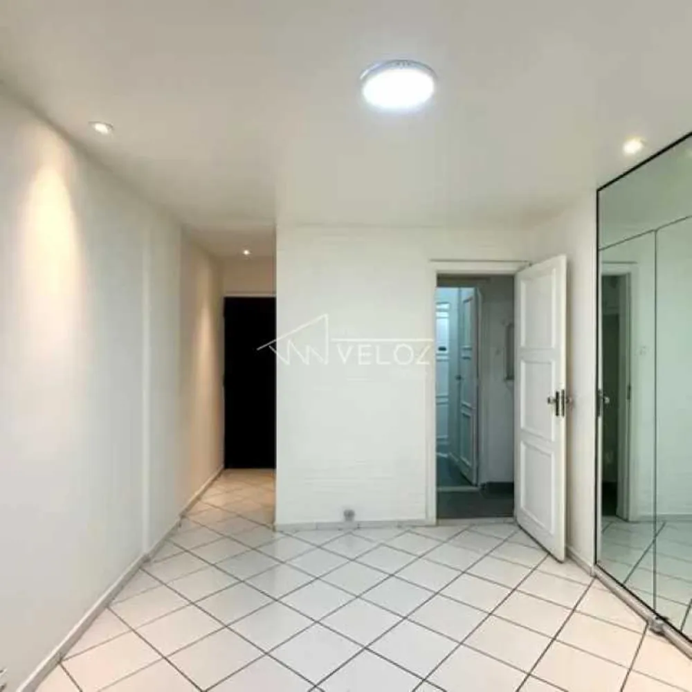 Apartamento, 2 quartos, 70 m² - Foto 2