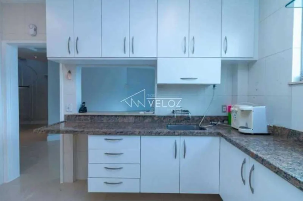 Cobertura, 3 quartos, 197 m² - Foto 11