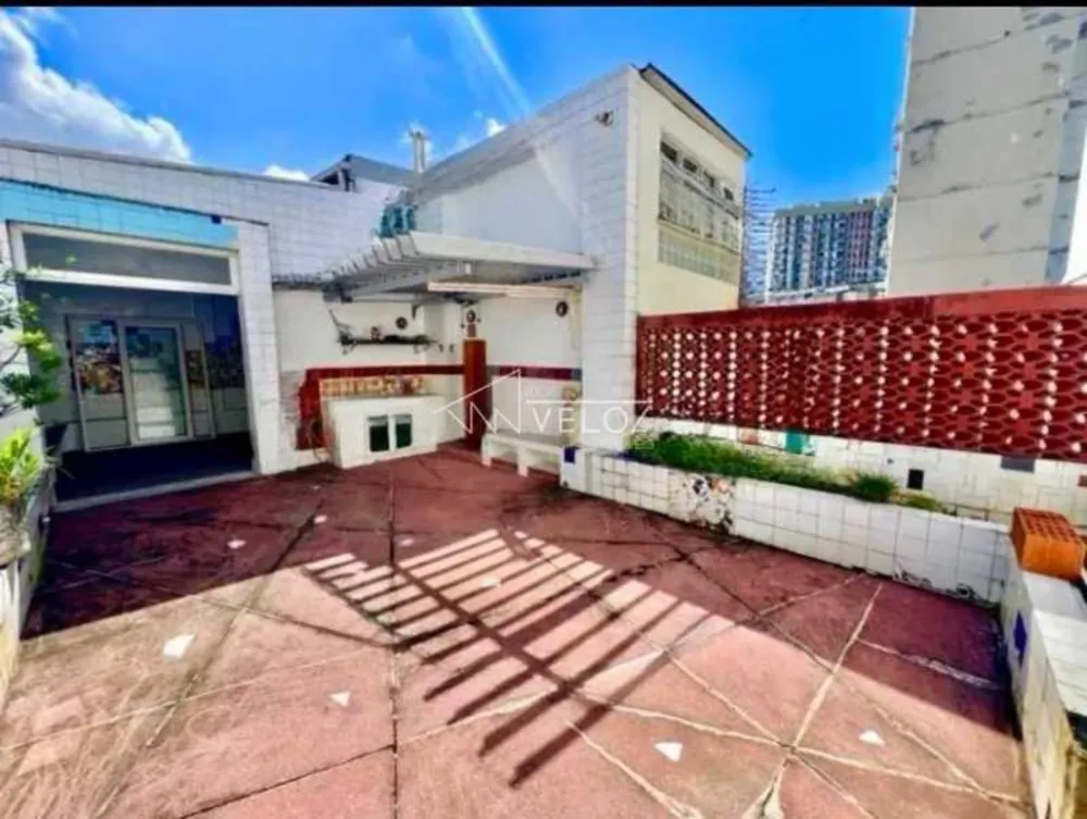 Cobertura, 3 quartos, 271 m² - Foto 2