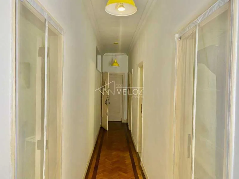 Apartamento, 3 quartos, 200 m² - Foto 1