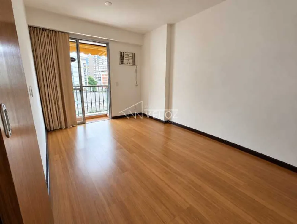 Apartamento, 3 quartos, 166 m² - Foto 1