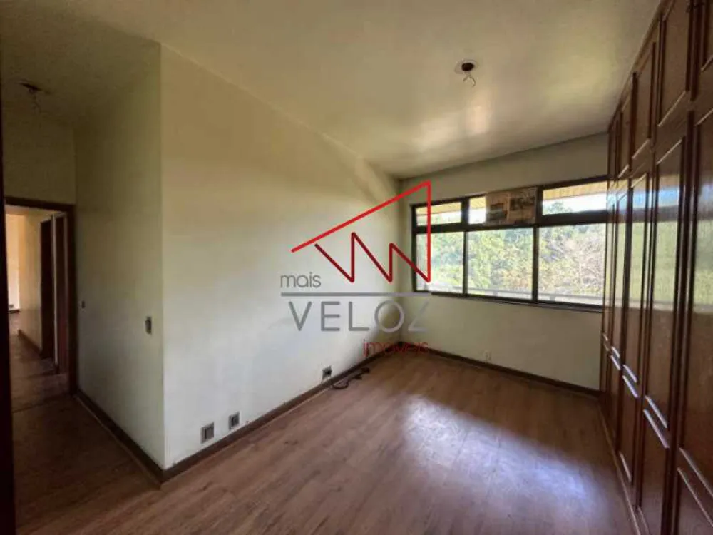 Apartamento, 3 quartos, 120 m² - Foto 1