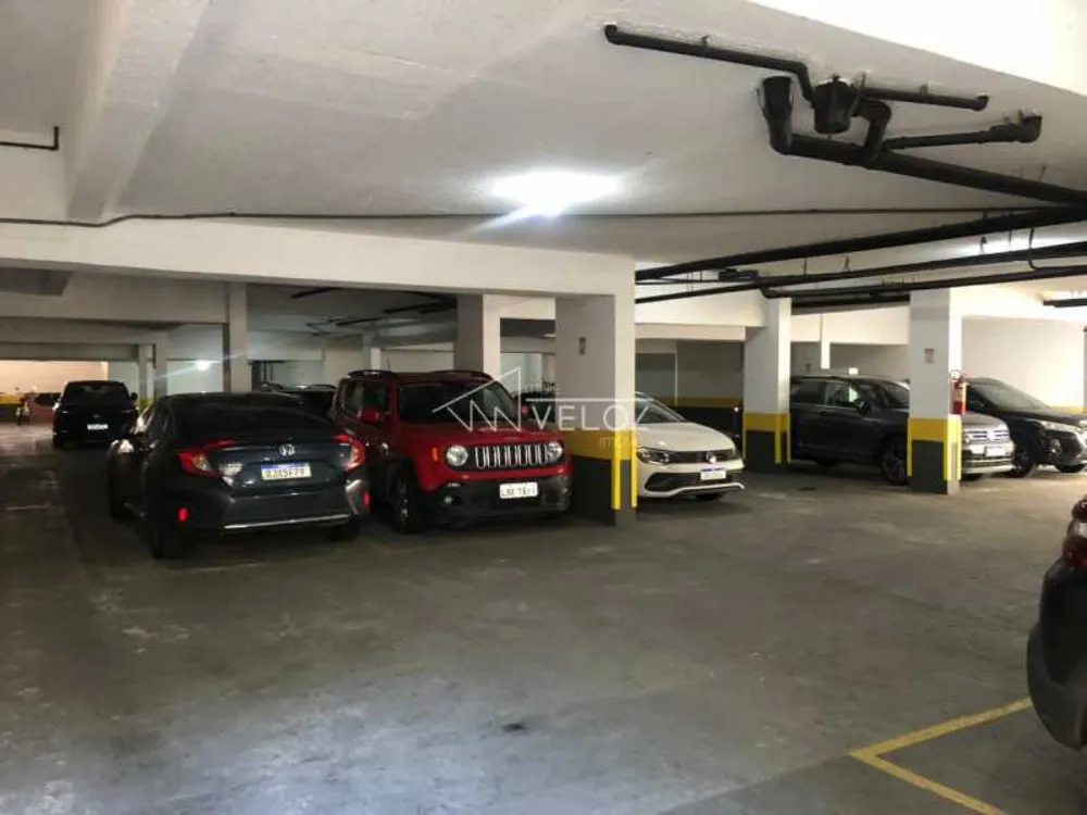 Cobertura, 3 quartos, 191 m² - Foto 2