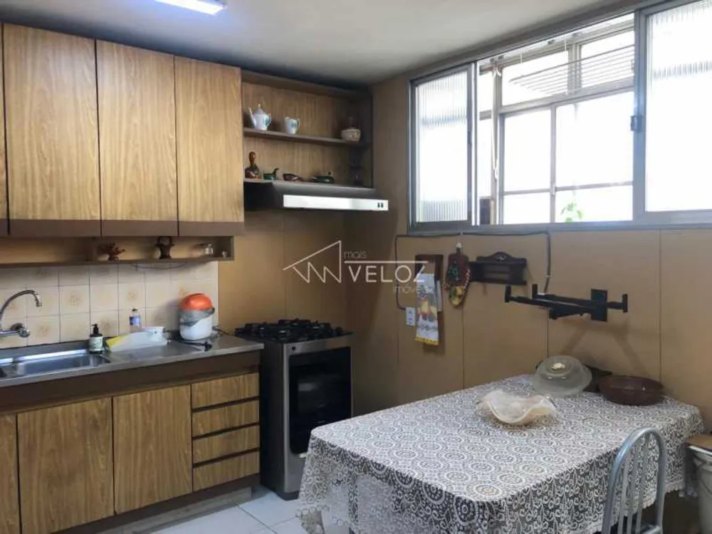Apartamento, 4 quartos, 196 m² - Foto 1