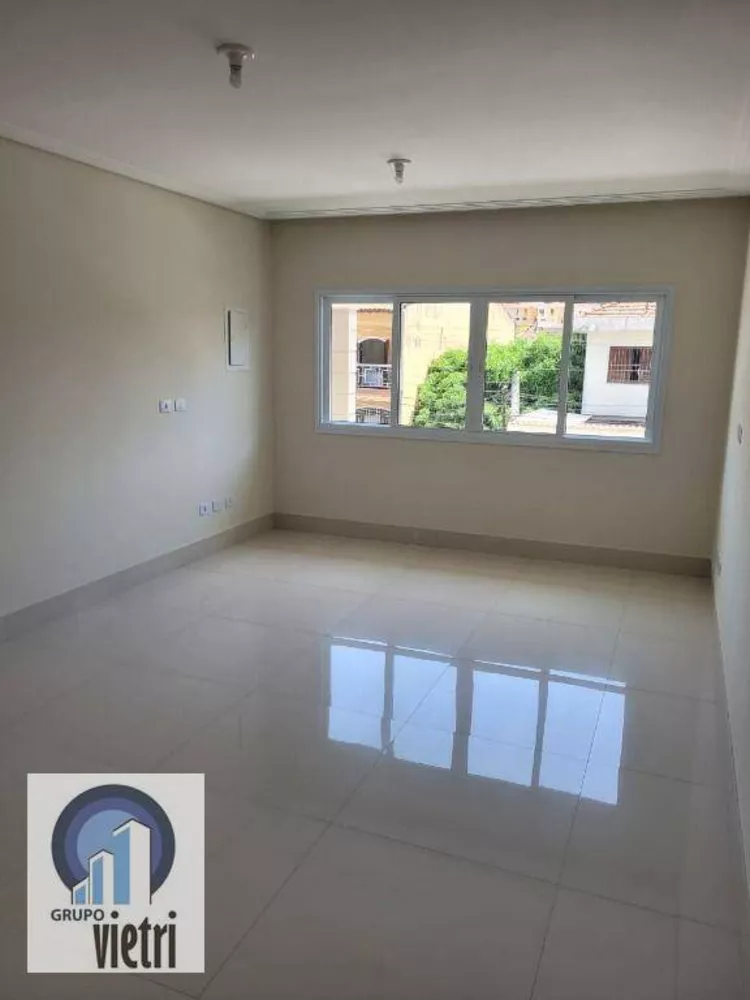 Sobrado à venda com 3 quartos, 230m² - Foto 2