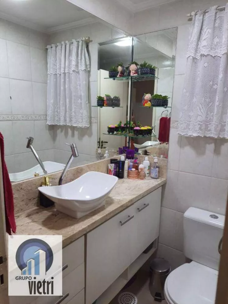 Apartamento à venda com 3 quartos, 61m² - Foto 2