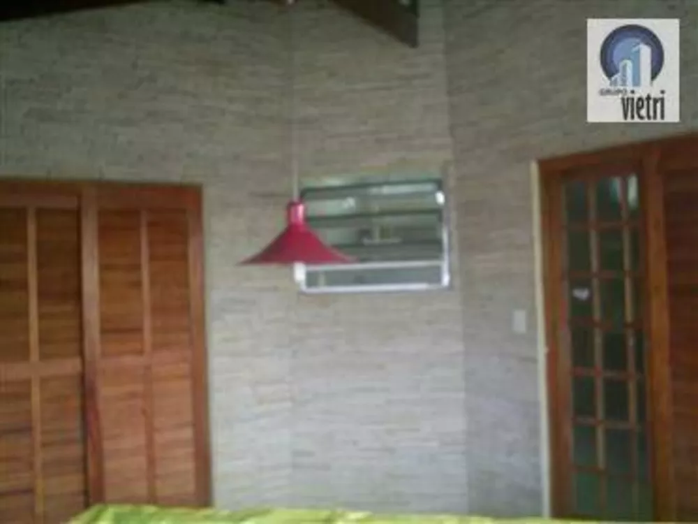 Sobrado à venda com 2 quartos, 150m² - Foto 3