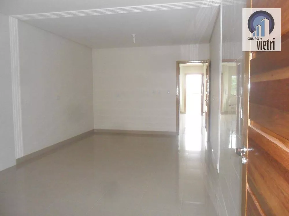 Sobrado à venda com 3 quartos, 120m² - Foto 2