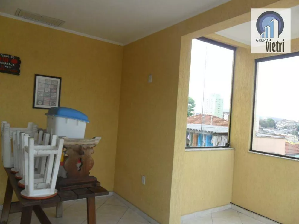 Sobrado à venda com 3 quartos, 210m² - Foto 3