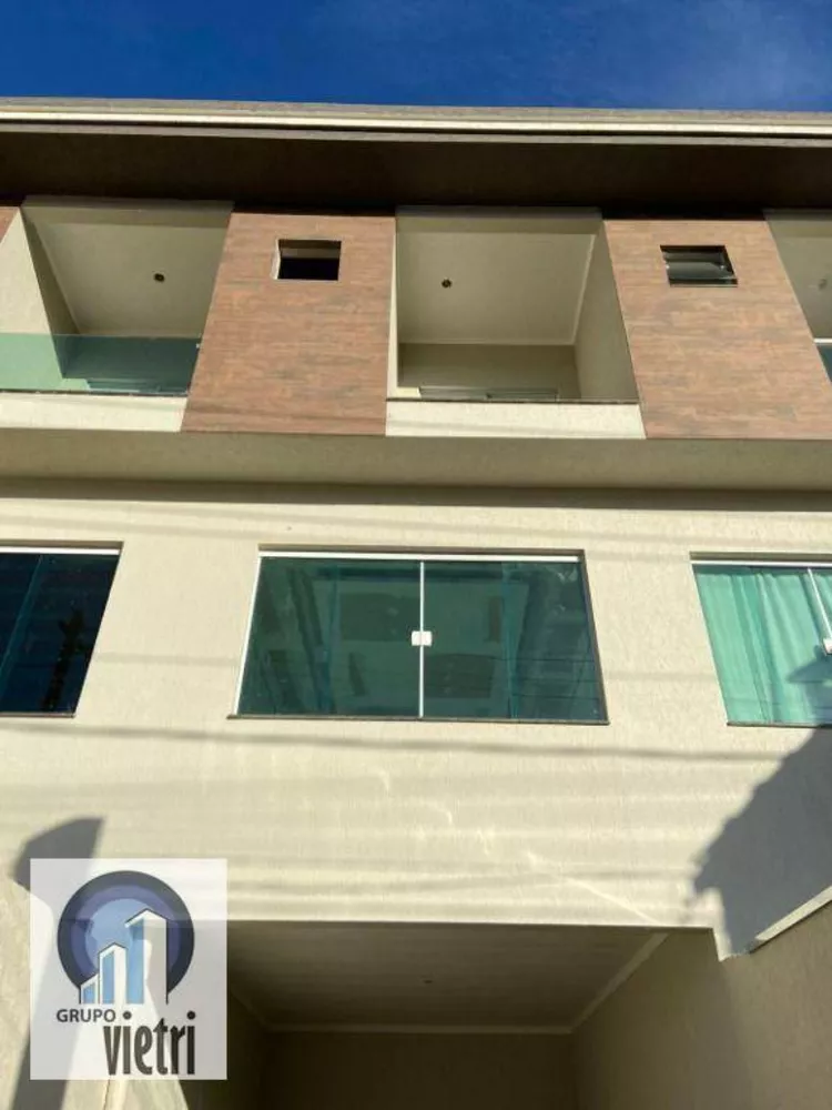 Sobrado à venda com 2 quartos, 183m² - Foto 3