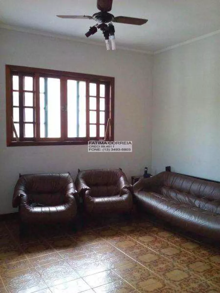 Casa à venda com 3 quartos, 120m² - Foto 2