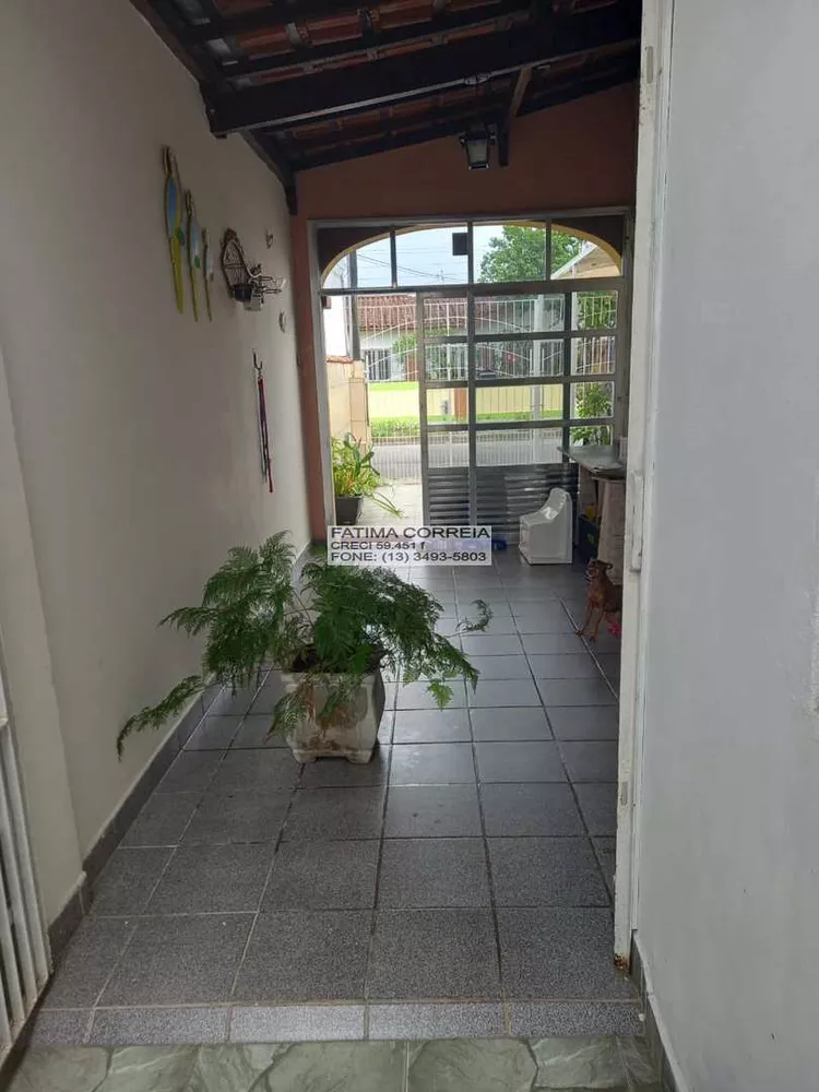 Casa à venda com 3 quartos, 127m² - Foto 1