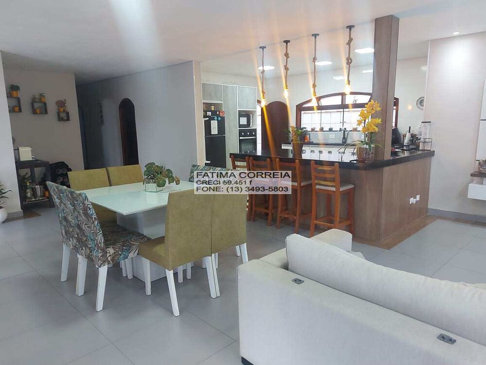 Casa, 4 quartos, 190 m² - Foto 1