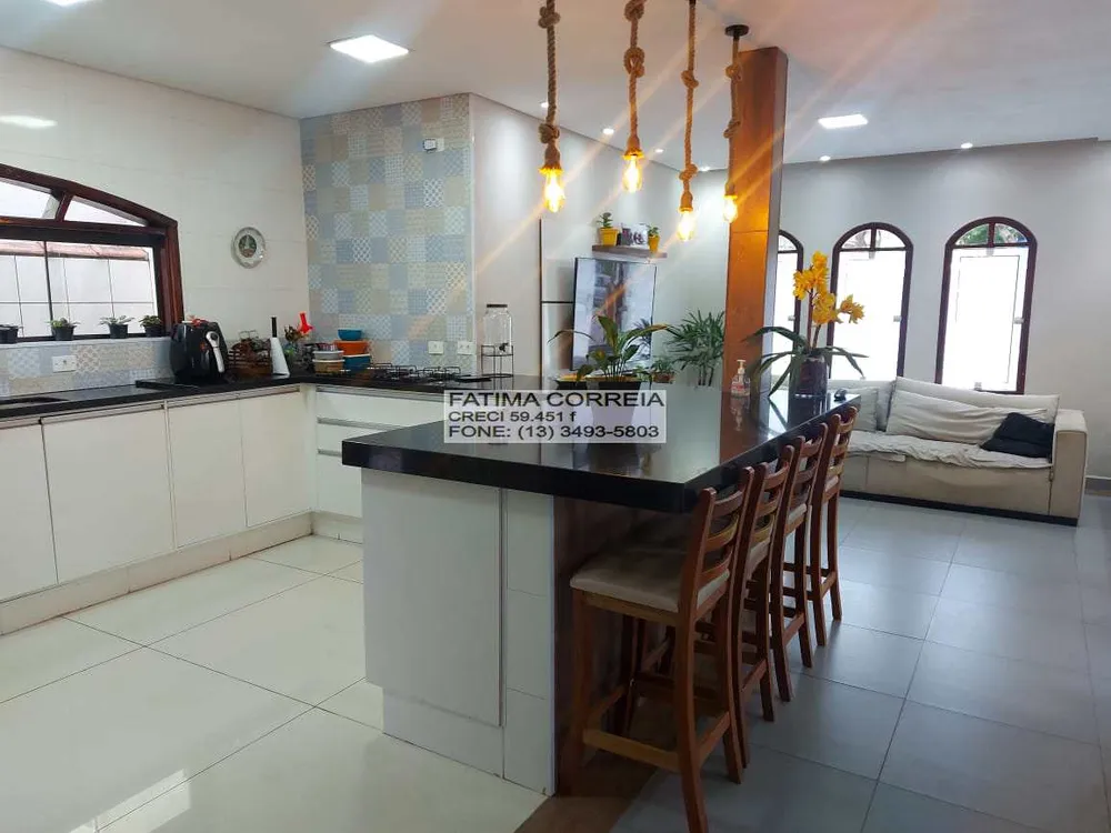 Casa, 4 quartos, 190 m² - Foto 3