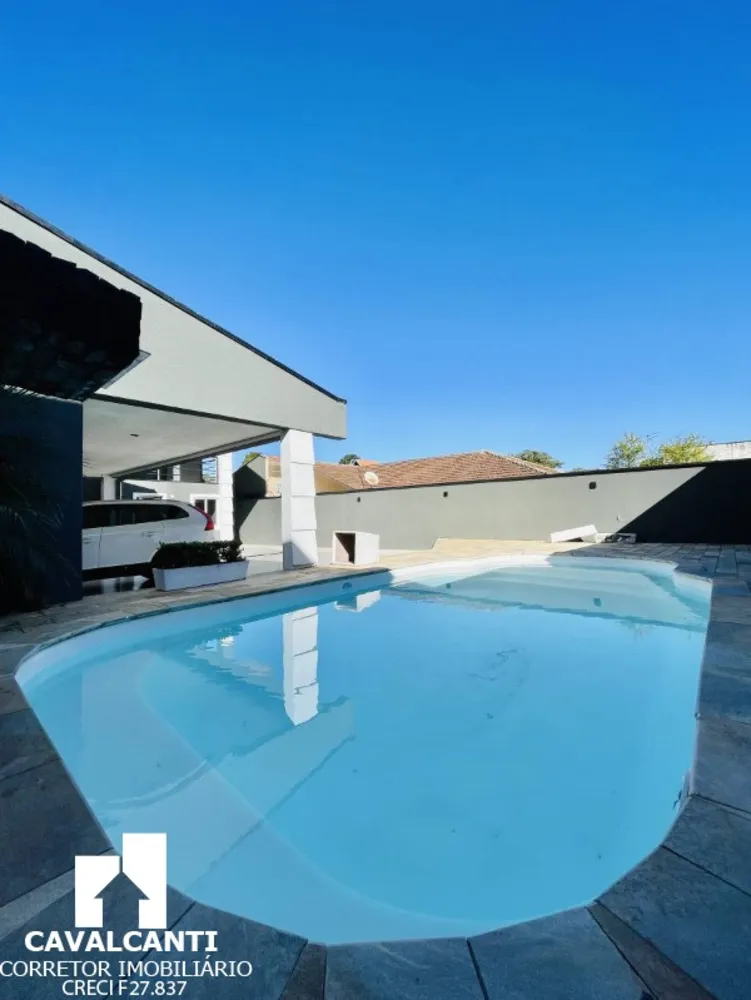 Casa, 4 quartos, 330 m² - Foto 2