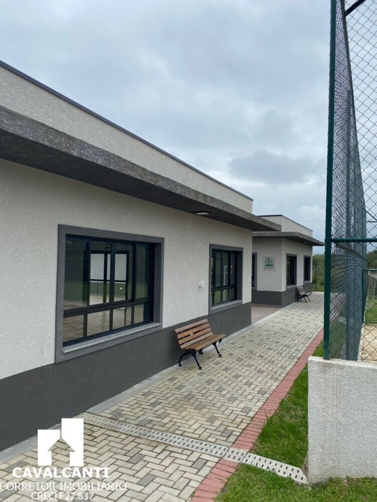 Casa à venda com 3 quartos, 150m² - Foto 1