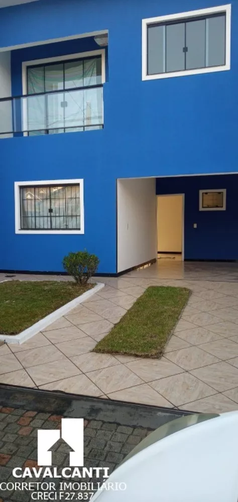 Casa à venda com 3 quartos, 114m² - Foto 1