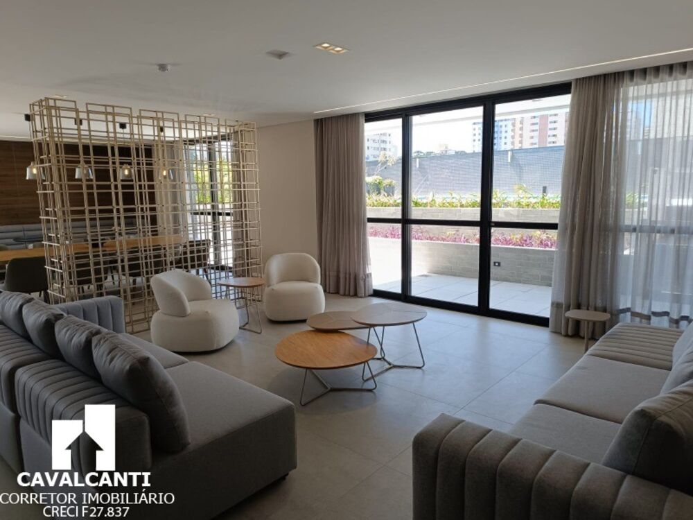 Apartamento à venda com 3 quartos, 123m² - Foto 2