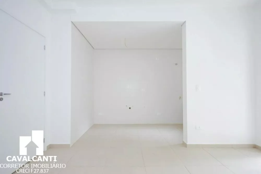 Apartamento à venda com 2 quartos, 70m² - Foto 4