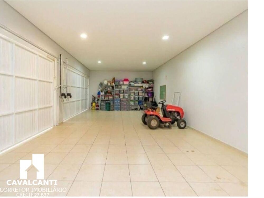 Casa à venda com 4 quartos, 900m² - Foto 3