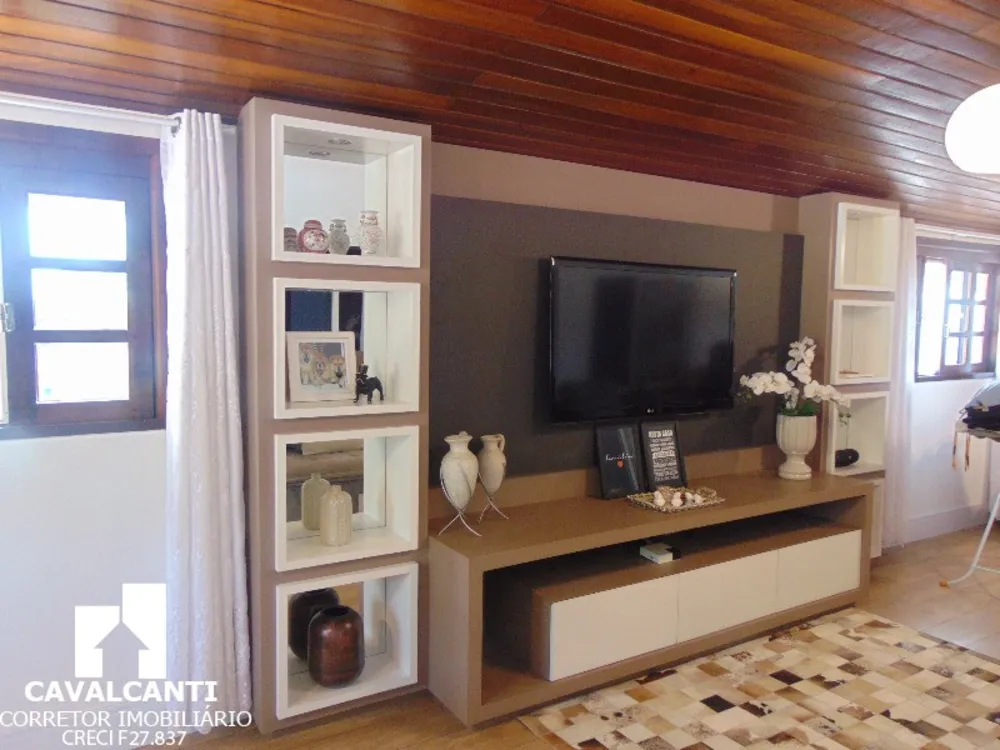 Casa, 4 quartos, 220 m² - Foto 2