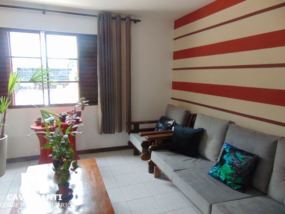 Casa, 4 quartos, 220 m² - Foto 1