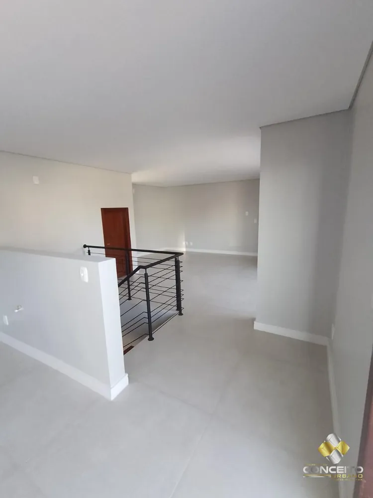 Apartamento, 3 quartos, 236 m² - Foto 4