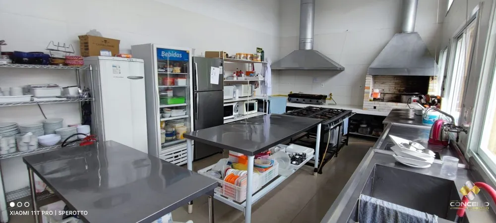 Loja-Salão, 200 m² - Foto 1