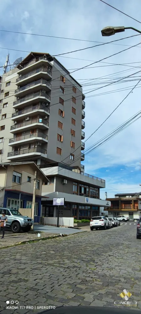 Apartamento, 3 quartos, 193 m² - Foto 2